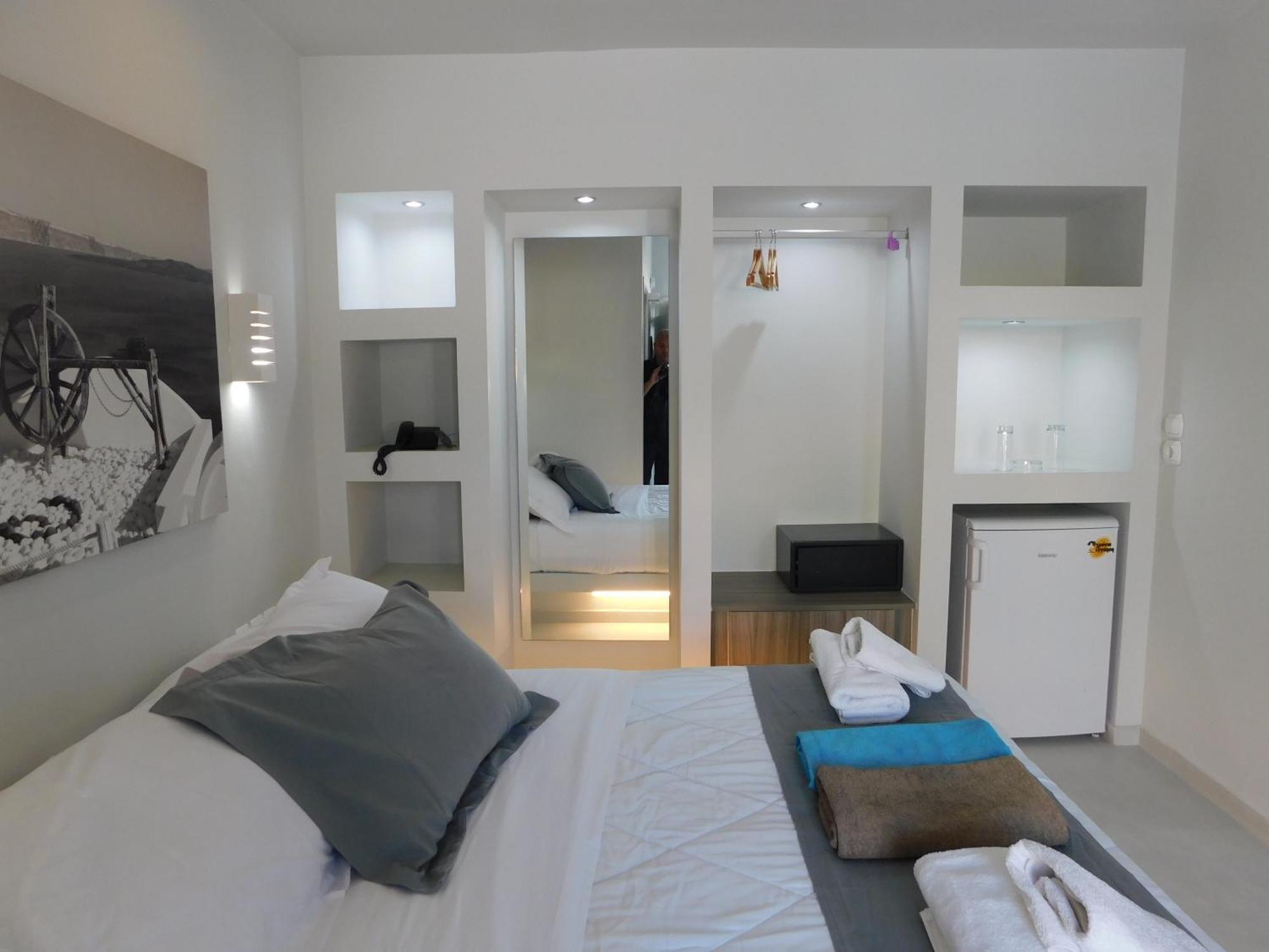 Perissa Beachfront Rooms Kültér fotó